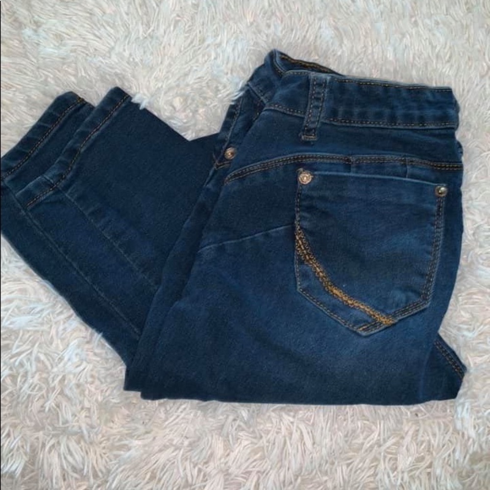 Butt lifting jeans